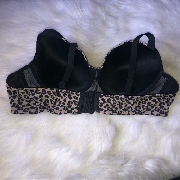 Penningtons | Cheetah Print Bikini Top 24 - Picture 2 of 4